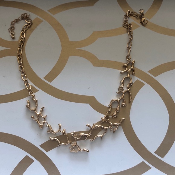 Gold coral style necklace